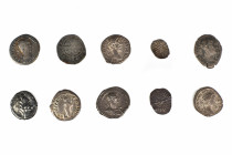Collection of 6 Roman Denarii, 3 Medievel coins and 1 Greek coin, Set of 10: 10-20.7mm / 20.55g.