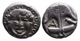 Thrace, Apollonia Pontica, late 5th-4th centuries.
Facing gorgoneion;
Anchor upright, to the left A, to the right crayfish.
SNG Black Sea 157,159-163....