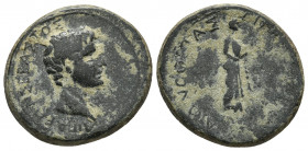 Aeolis, Aegae, Augustus ca. 10-1 BC, AE
Bare head of Augustus right
Apollo standing right, holding taenia and laurel branch
RPC I 2427
20.5mm / 6g