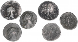 Ariarathes
Kappadokien. Lot mit 3 Drachmen, 1.Jhdt.BC. s/ss
