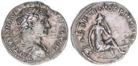 Traianus 98-117
Römisches Reich - Kaiserzeit. Denar. SPQR OPTIMO PRINCIPI
Rom
2,93g
Kampmann 27.61
ss/vz