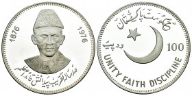 Pakistan. 100 rupees. 1976. (Km-41). Ag. 20,51 g. Mohammad Ali Jinnah. PROOF. Est...100,00. 

Spanish Description Pakistán. 100 rupees. 1976. (Km-41...