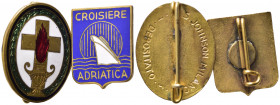DISTINTIVI. Lotto di 2 distintivi con smalti integri (Religioso e Croisiere Adriatica). SPL+