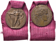 MILITARI. Medaglia di benemerenza per i volontari di Guerra (1940-1945). AE (18,05 g) opus Morbiducci. SPL+