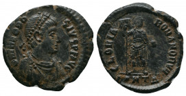 Theodosius I (379-395). Æ Antioch, 392-5. Pearl-diademed, draped and cuirassed bust r. R/ Emperor standing facing, holding globe and labarum; ANTA. RI...