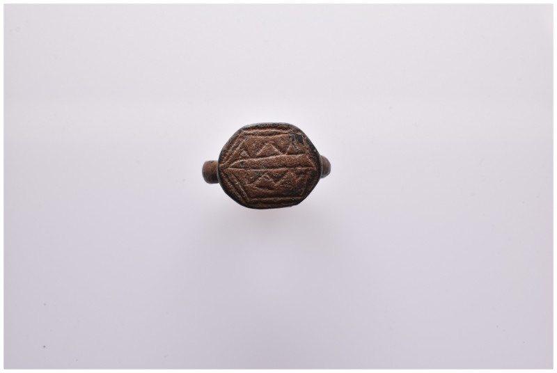 Roman seal ring 7.88 gr, 24 mm