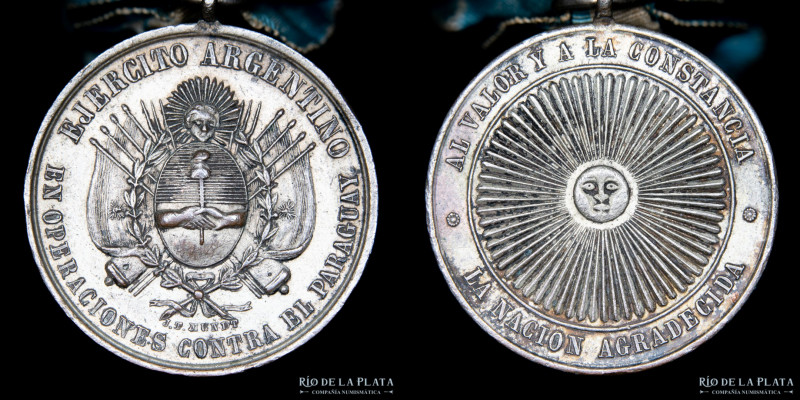 Argentina. Premio Militar 1870. Guerra Triple Alianza. Metal plateado; 27mm; 10....