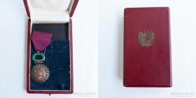Peru. Orden el Sol de Peru. Con ornamento y ribbon