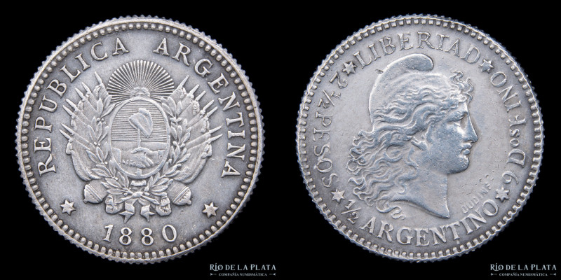 Argentina. 2.5 Pesos 1/2 Argentino 1880. Privada. AG; 18.5mm; 3.56g. Canto estri...
