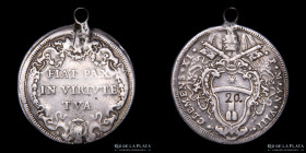 Papal States (Roma) Clemente XI. AR 1/2 Piastra 1708