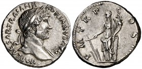 (121 d.C.). Adriano. Denario. (Spink 3521) (S. 1155a) (RIC. 86). 3,08 g. EBC-.