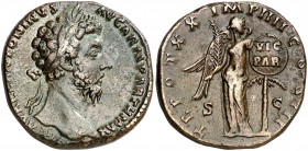 (166 d.C.). Marco Aurelio. Sestercio. (Spink 5010) (Co. 807) (RIC. 931). 24,07 g. MBC+.