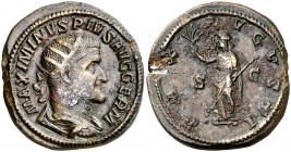 (236-238 d.C.). Maximino I. Dupondio. (Spink 8347 var) (Co. 40) (RIC. 82). 11,47 g. Pequeña grieta. MBC+.
