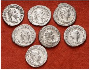 Lote de 7 antoninianos: Gordiano III (dos), Filipo I (dos), Filipo II y Ostiliano (dos). A examinar. MBC/EBC-.