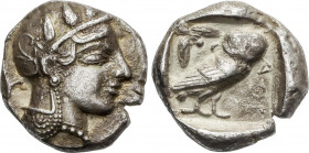 Ancient Greece
Tetradracma. 480-407 a.C. ATENAS. ATTICA. Anv.: Cabeza de Atenea a derecha, con casco adornado con rama de olivo. Rev.: ATE. Lechuza e...