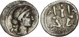Roman Coins
Empire
Denario. Acuñada el 46-45 a.C. JULIO CÉSAR. GALIA. Anv.: Cabeza diademada de Venus a derecha, detrás Cupido. Rev.: CAESAR. Trofeo...