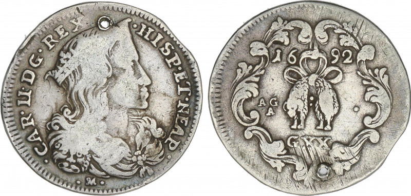 Spanish Monarchy
Charles II
1 Tari (20 Grana). 1692. NÁPOLES. AG/A. 4,24 grs. ...