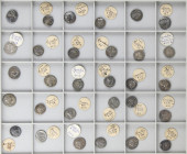 Roman Coins
Republic
Lote 30 monedas Denario. AR. Interesante colección de diversos tipos de familias diferentes, con cartulinas de colección antigu...