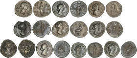 Roman Coins
Empire
Lote 10 monedas Denario. Acuñadas el 161-180 d.C. FAUSTINA HIJA. AR. A EXAMINAR. BC a MBC.
