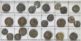 Roman Coins
Empire
Lote 24 monedas As, Dupondio, Sestercio. Acuñadas el 177-192 d.C. CÓMODO. AE. A EXAMINAR. RC a MBC-.