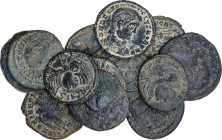 Roman Coins
Empire
Lote 13 monedas Centenional. Acuñadas el 351-353 d.C. DECENCIO. AMBIANUM, ARELATE (2), LUGDUNUM (2), ROMA (2) y TREVERI. Rev.: VI...