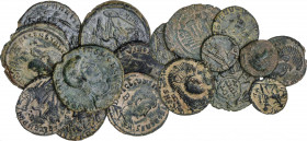 Roman Coins
Empire
Lote 18 monedas. Acuñadas el 351-354 d.C. CONSTANCIO GALO. AE. Incluye: 8x Centenionales y 10x posibles imitaciones barbaras en d...