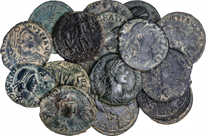 Roman Coins
Empire
Lote 18 monedas Maiorina reducida 22 mm. Acuñadas el 378-38...