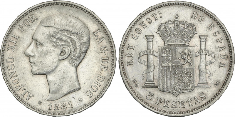 Alfonso XII
5 Pesetas. 1881 (*18-81). M.S.-M. (Rayitas). EBC-.