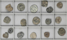 Lots and Collections
Lote 63 cobres. ÉPOCA DE LOS AUSTRIAS. AE. Algunos resellados. A EXAMINAR. BC+ a MBC-.