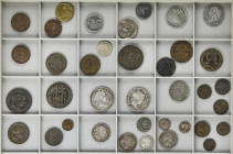 Lots and Collections
Lote 35 monedas. FELIPE V a II REPÚBLICA. Restos final de colección. Destacan 2 Reales 1712 Carlos III Pretendiente, 2 Reales Fe...