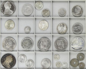 World Lots and Collections
Lote 26 monedas. Siglo XIX-XX. AR. Restos final de colección; destacan 5 liras 1876 Italia, 5 Francos 1867 Bélgica, dos mo...