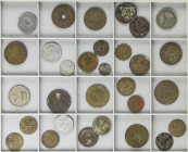 Company Stores and Propaganda Tokens
Lote 25 fichas cooperativas, 12 monedas locales y 45 Jetones y fichas publicitarias. AE, Latón, Br, Al, Zinc, et...