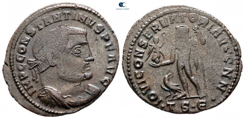 Constantine I the Great AD 306-337. Thessaloniki
Follis Æ

25 mm, 4,11 g

...