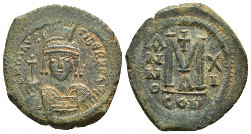 Maurice Tiberius. 582-602. Æ follis (28.4 mm, 11.4 g). Constantinople, Helmeted ...