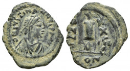 Justinian I. 527-565. AE (19 mm, 2.8 g ). Constantinople mint, D N IVSTINIAN[VS P F AVG] (or similar), diademed, draped and cuirassed bust of Justinia...