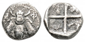 Greek
IONIA, Ephesos (Circa 340-330 BC)
AR Hemidrachm (11mm, 1.4g)
Obv: Bee, Ε–Φ across fields
Rev: Quadripartite incuse square.
SNG Kayhan 246; SNG M...