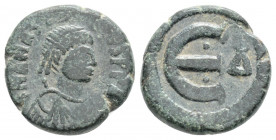Byzantine
Anastasius I (491-518 AD) Constantinople
AE Nummi (13.1mm, 2.1g)
Obv: Diademed and draped bust right.
Rev: Large E; two pellets and Δ.
MIBE ...