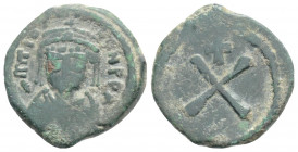 Byzantine
Tiberius II Constantine (578-582 AD) Constantinople
AE Decanummium (18.1mm, 2.7g)
Obv: δ m Tib CON P P A' Crowned, draped and cuirassed bust...