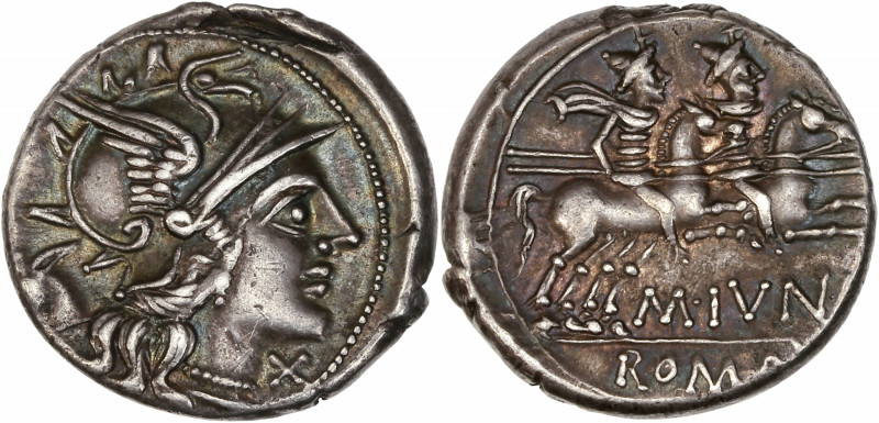 M. Junius Silanus (145 av. J.-C.) - Ar - Denier - Rome.
A/  Tête casquée de Rom...