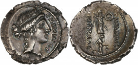 Caius Memmius (56 av J.-C.) - Ar - Denier - Rome.
A/ C MEMMI C F,
Cérès à droite.
R/ C MEMMIVS IMPERATOR,
trophée d'armes avec un captif à genoux. 
20...