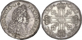 Louis XIV (1643-1715) - Argent - Demi-écu aux huit L 1690 I - Limoges
A/ LVD XIIII D G FR ET NAV REX 1690,
Louis XIV, drapé à droite.
R/ CHRS REGN ...