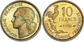 IVème RÉPUBLIQUE (1947-1959) - Bronze - Essai-piéfort 10 francs Guiraud 1952.
A/ RÉPUBLIQUE FRANÇAISE,
Marianne à gauche, signé: G. GUIRAUD.
R/ LIBERT...