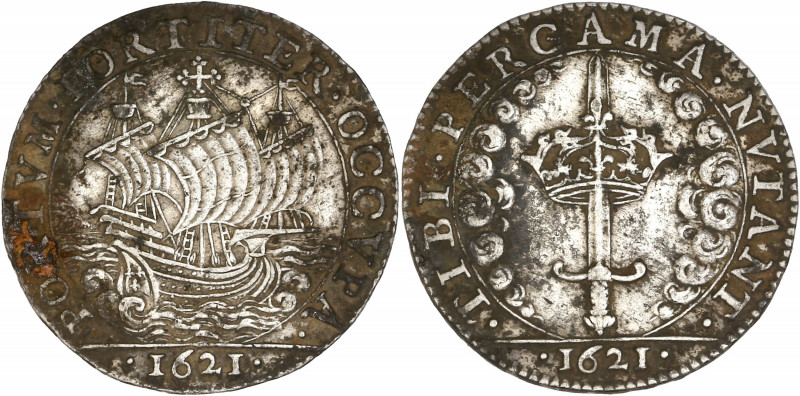 Villes et Noblesse 1621 - Argent.
A/ PORTVM FORTITER OCCVPA
Bateau allant à droi...