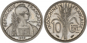 Indochine - Nickel - Essai 10 centimes Turin 1939.
A/ RÉPUBLIQUE FRANÇAISE,
Buste de la République à droite, coiffée d'un bonnet phrygien, tenant un...