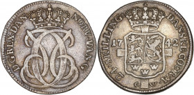 Danemark - Christian VI (1730-1746) - Argent - 24 Skilling 1742 CW.
A/ C6 6C D G REX DAN NORV VAN G,
monogramme couronné.
R/ 24 SKILLING DANSKE COU...