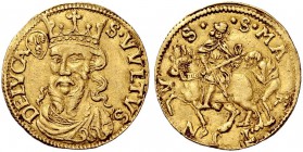 Monete di zecche italiane 
 Lucca 
 Giovanni di Boemia, 1331-1333. 
 Ducato sec XVI, AV 3,46 g. S·VVLTVS – DE LVCA Busto drappeggiato del Volto San...