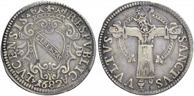 Monete di zecche italiane 
 Lucca 
 San Martino da 25 bolognini 1682, AR 9,89 g. RESPVBLICA – LVCENSIS Stemma entro cartella ornata sormontata da co...