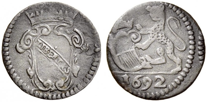 Monete di zecche italiane 
 Lucca 
 Quattrino o panterino 1692, Cu 0,55 g. Ste...