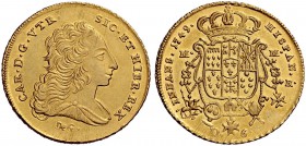 Monete di zecche italiane 
 Napoli 
 Carlo di Borbone, 1734-1759. 
 Da 6 ducati 1749, AV 8,77 g. CAR D G VTR – SIC ET HIER REX Busto drappeggiato a...