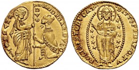 Monete di zecche italiane 
 Venezia 
 Andrea Dandolo, 1343-1354 
 Ducato, AV 3,53 g. S. Marco porge il vessillo al Doge genuflesso. Rv. Il Redentor...